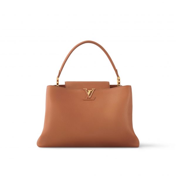 Luxurious Capucines GM Souple Handbag