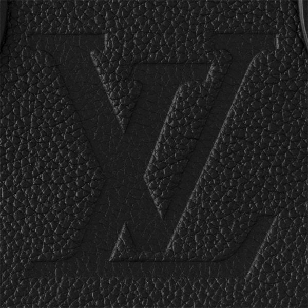 Louis Vuitton OnTheGo East West