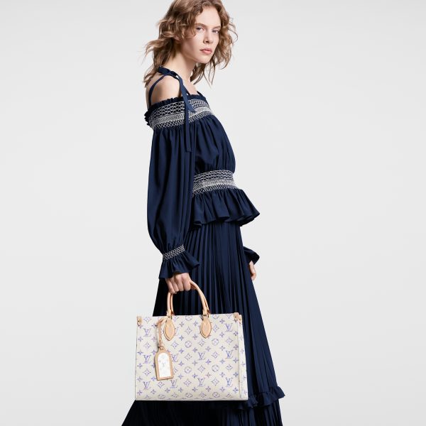 Louis Vuitton OnTheGo MM