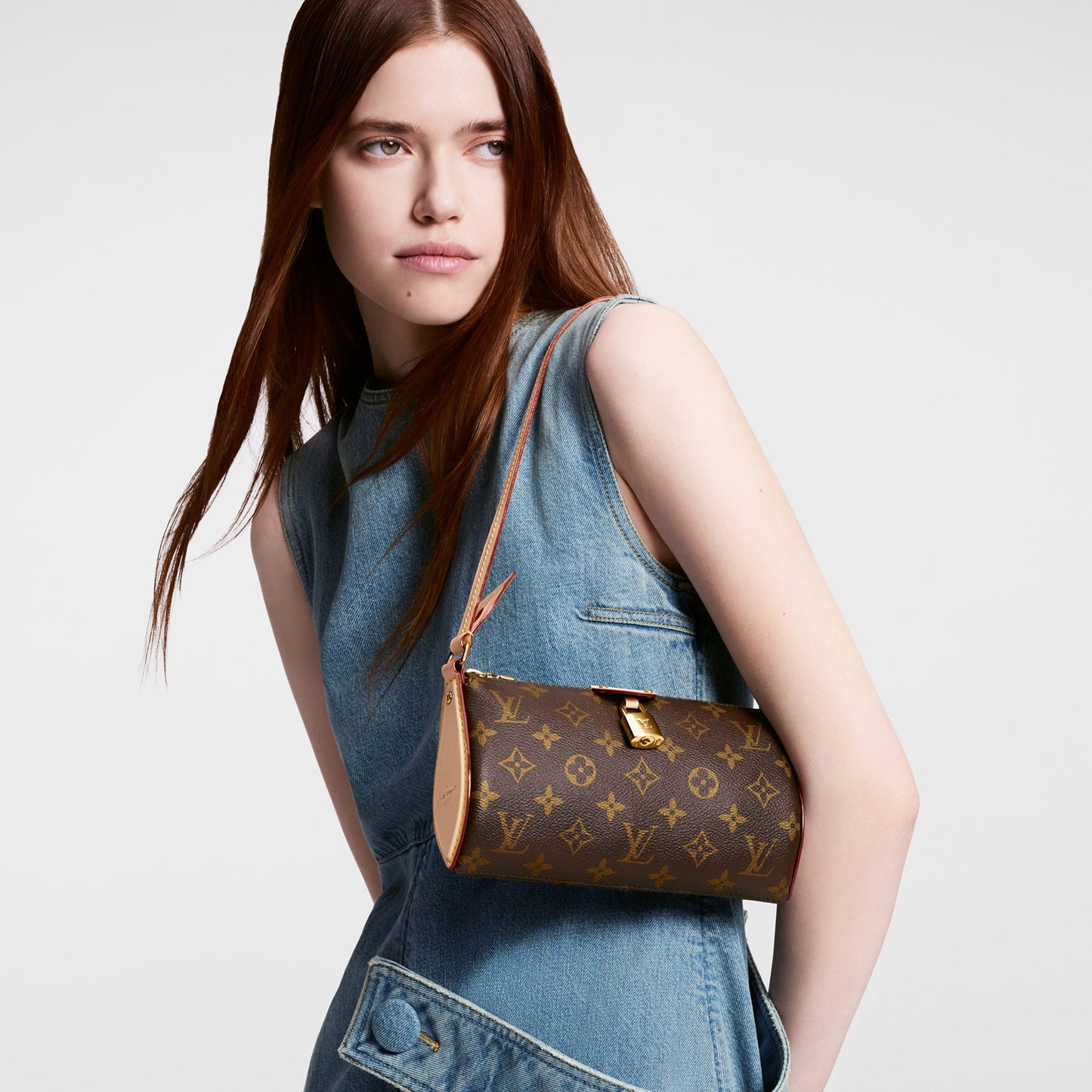 Louis Vuitton Monogram Pochette Tirette