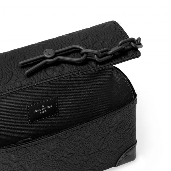 Louis Vuitton Steamer Wearable Wallet M81746