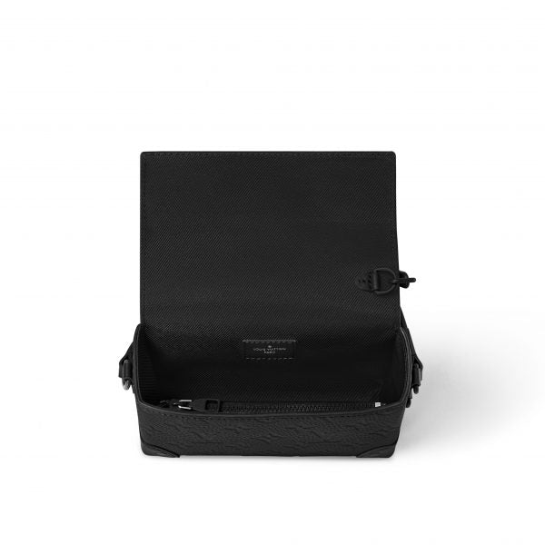 Louis Vuitton Steamer Wearable Wallet M81746
