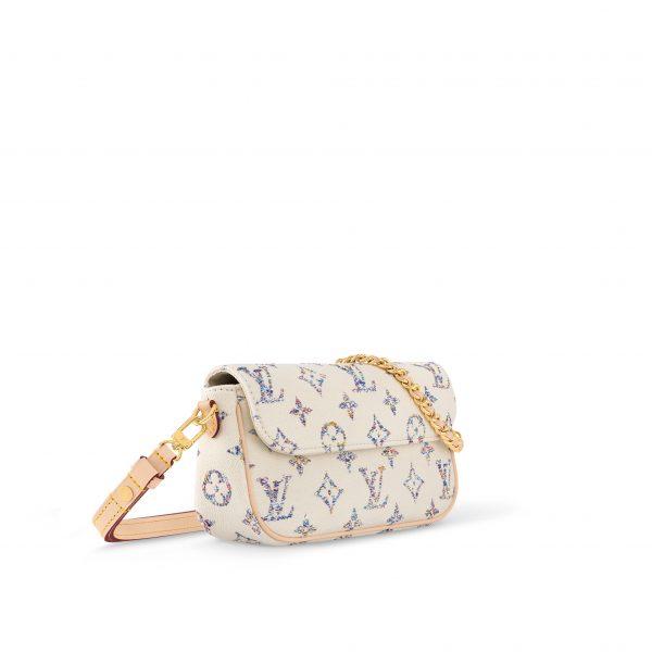 Louis Vuitton Wallet on Chain Ivy