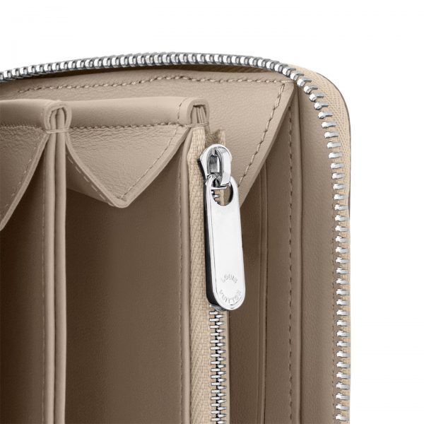 Louis Vuitton Zippy Wallet