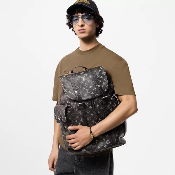Louis Vuitton Christopher MM