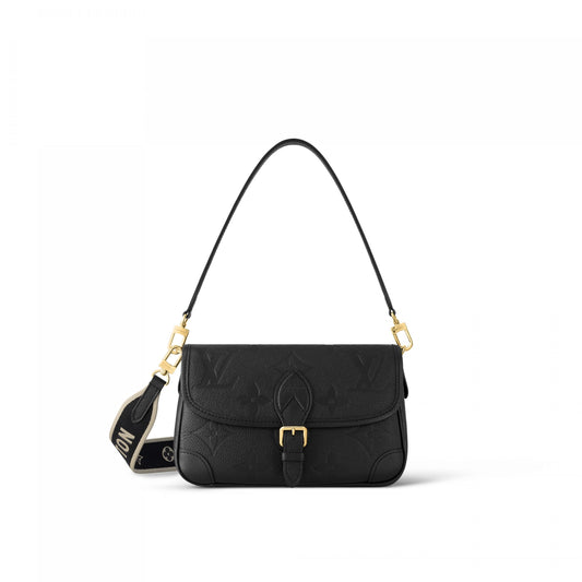 Louis Vuitton M46386 Black