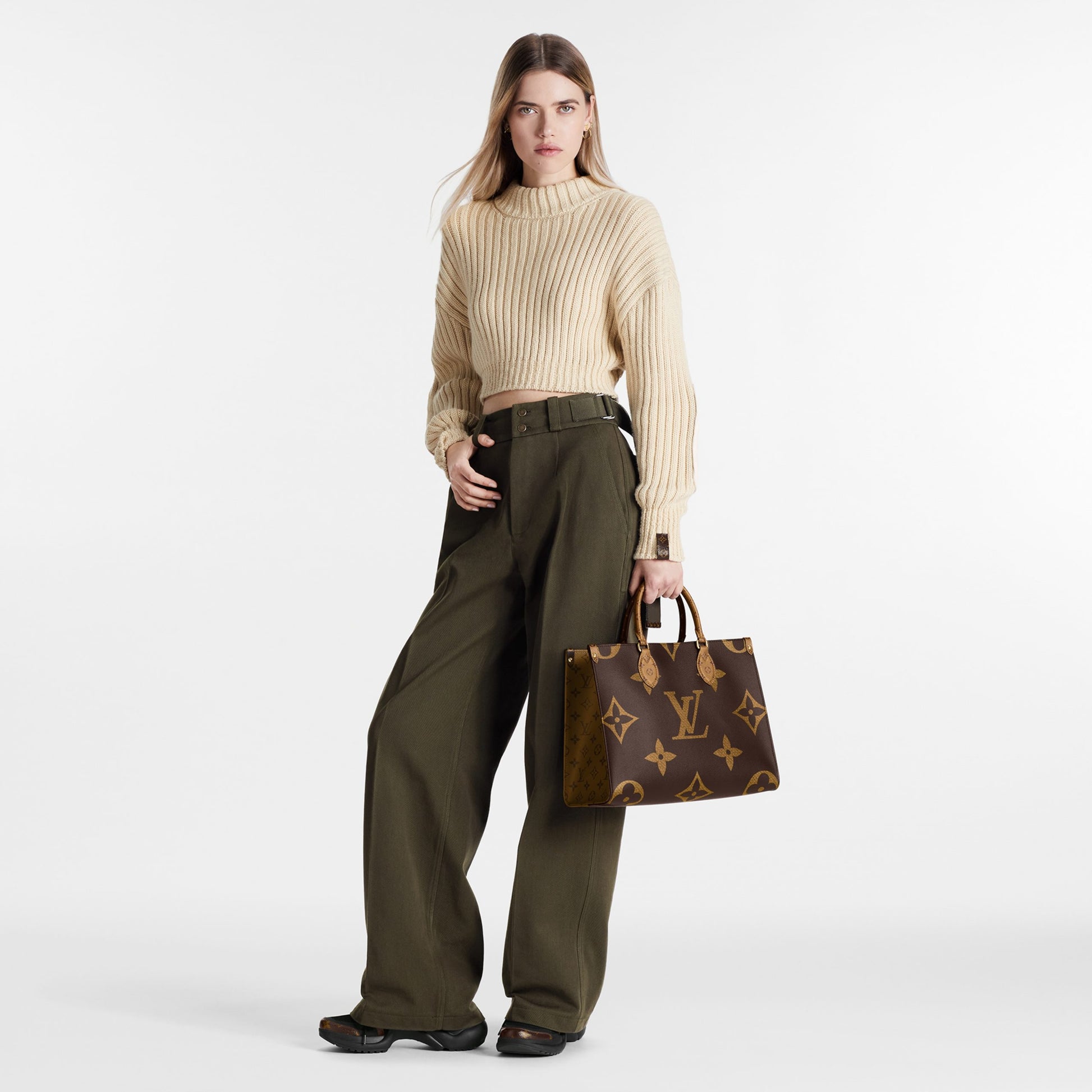 Louis Vuitton OnTheGo MM
