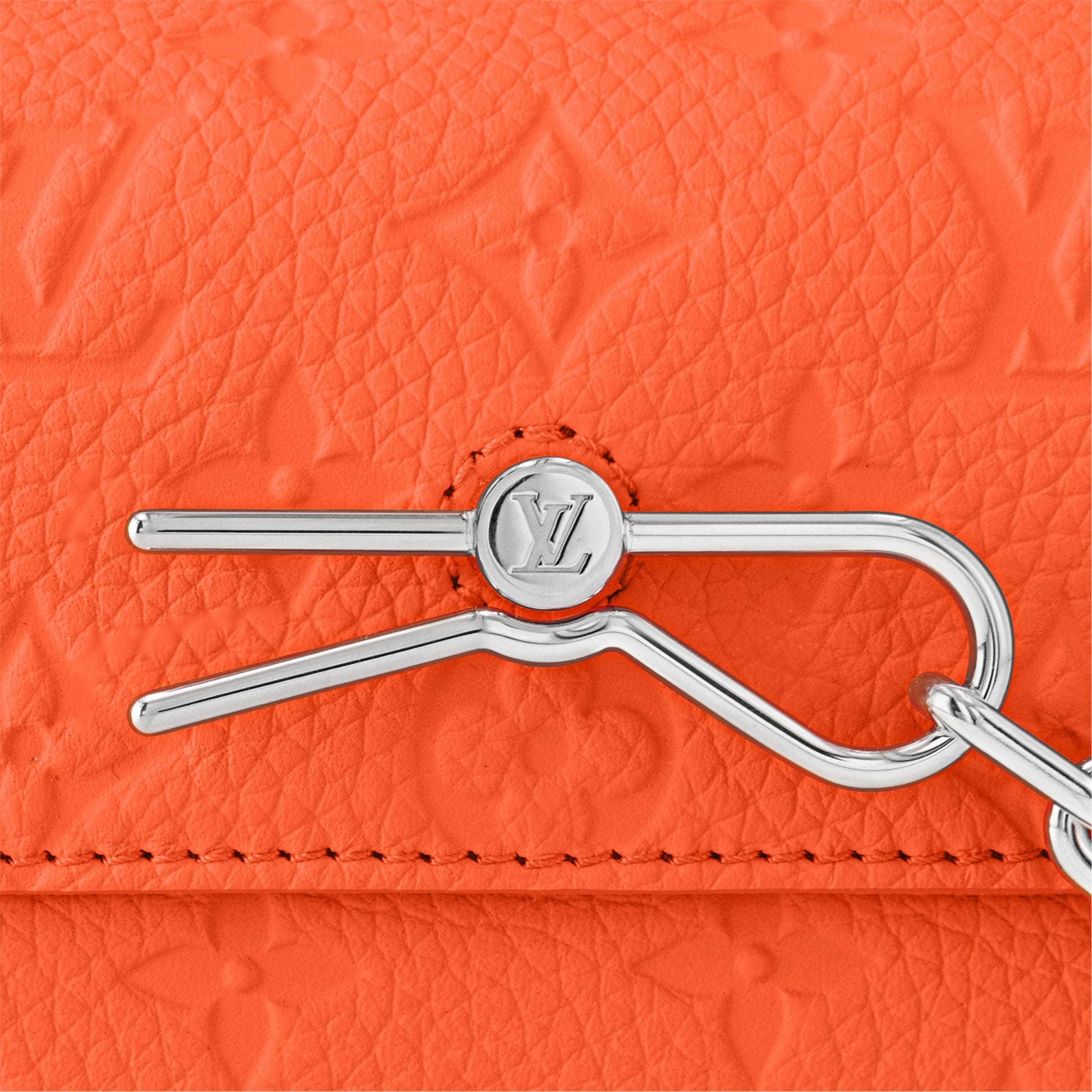 Louis Vuitton Steamer Wearable Wallet