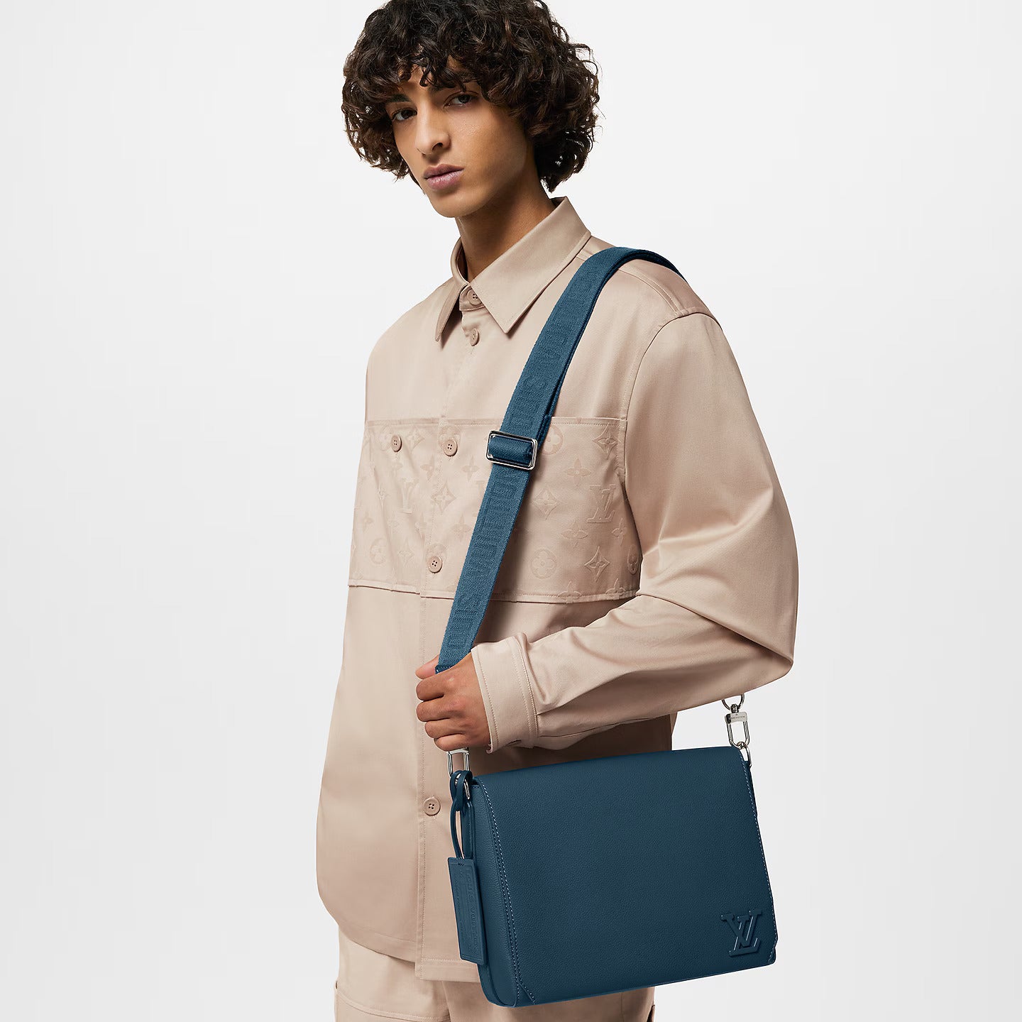 Louis Vuitton Takeoff Messenger Bleu Atlantique