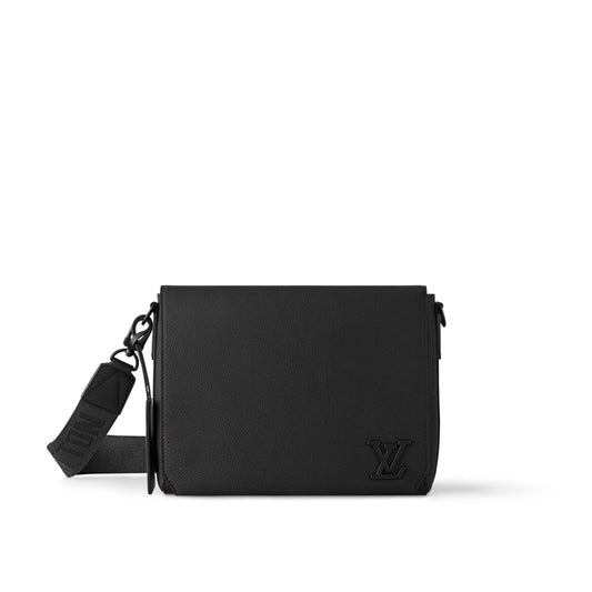 Louis Vuitton Takeoff Messenger